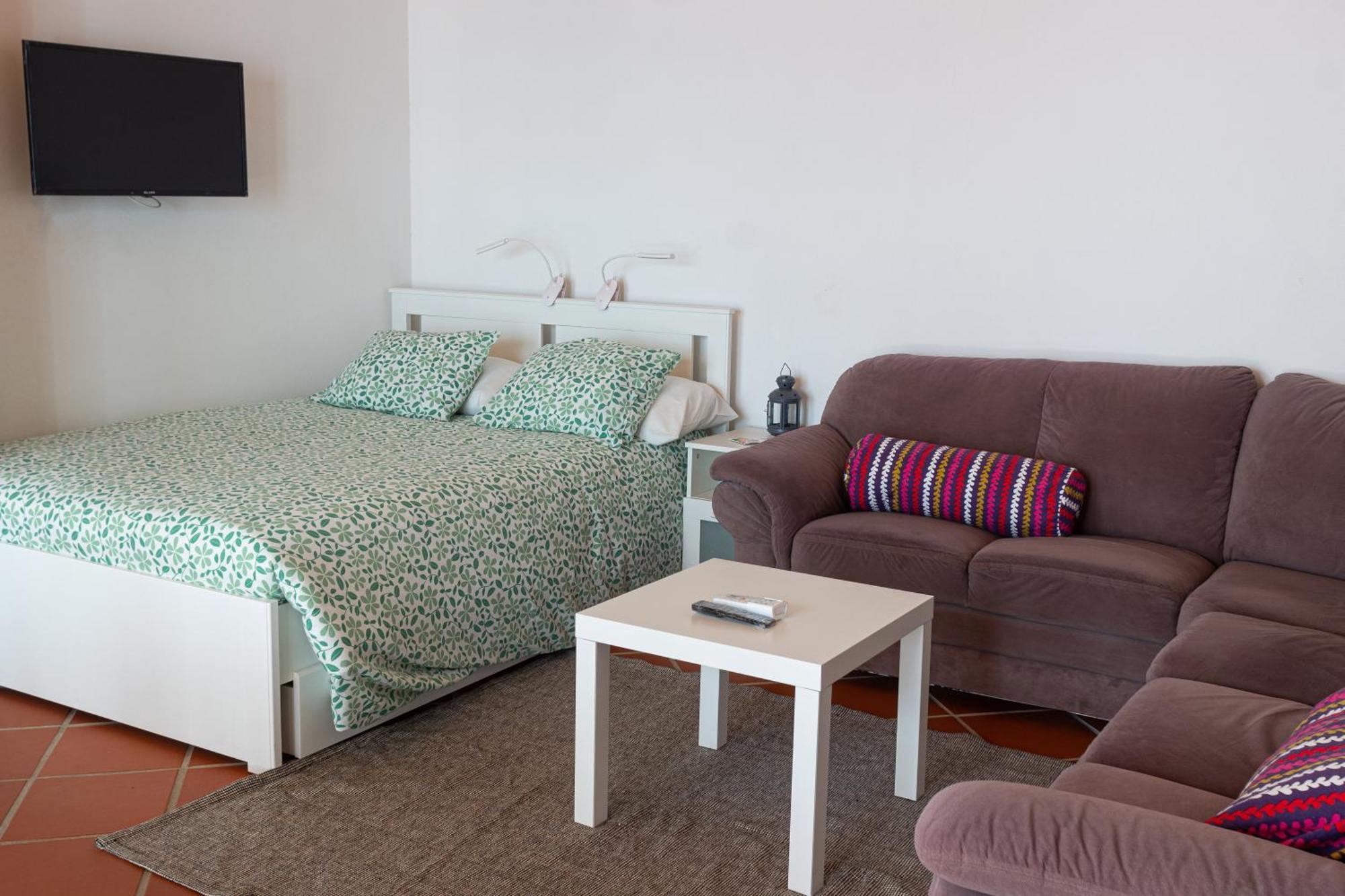 A Casa Da Vila Almodovar Bilik gambar